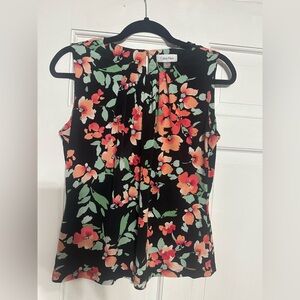 Calvin Klein Women's Floral Sleeveless Blouse - Black and Coral
